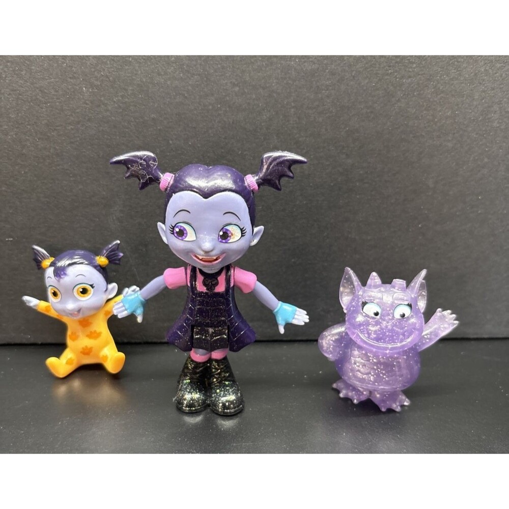 Disney Jr  Vampirina Ghoul Glow Glowtastic Friends Set